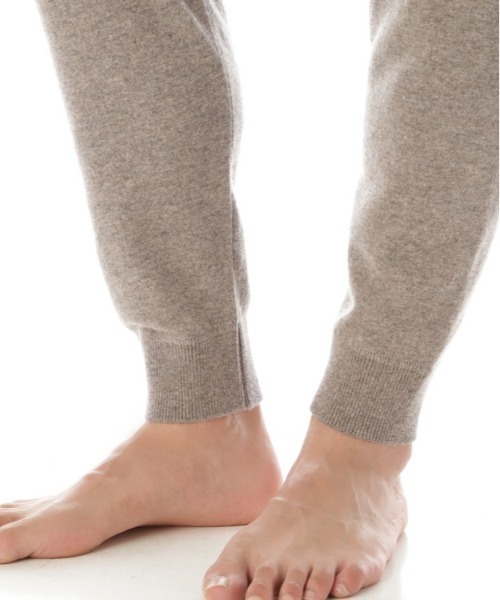 SUNSPEL(サンスペル)の「SUNSPEL / MEN’S?LAMBSWOOL-LW(スウェットパンツ・メンズ・ベージュ・MEDIUM/LARGE)」の9枚目の写真