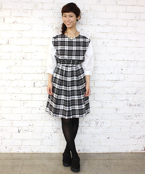 mystic（ミスティック）の「チェックタックギャザースカート（スカート・レディース・レッド/ブラック/ブルー・FREE）」の12枚目の写真