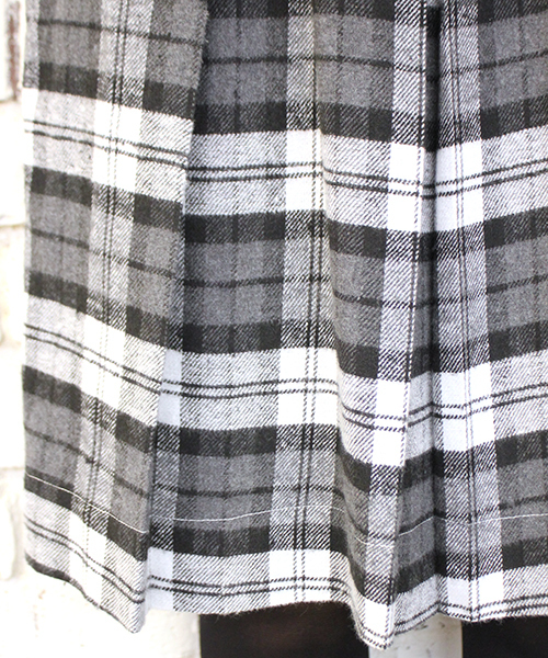 mystic（ミスティック）の「チェックタックギャザースカート（スカート・レディース・レッド/ブラック/ブルー・FREE）」の5枚目の写真