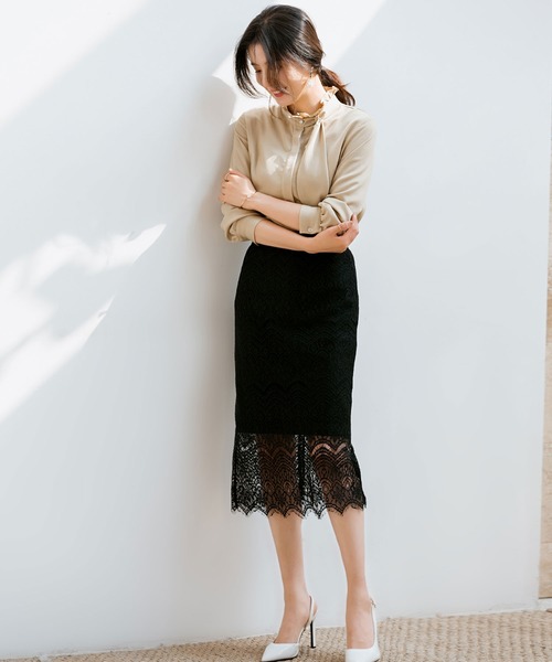 SAISON DE PAPILLON（セゾンドパピヨン）の「ミモレ丈総レース