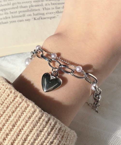 apres jour（アプレジュール）の「【apres jour×ARIAZ】ハートチェーンブレスレット（ブレスレット・レディース・シルバー/ゴールド・FREE）」の4枚目の写真