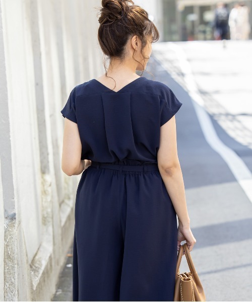 12Twelve Agenda(トゥエルブ アジェンダ)の「SUハイストレッチカルゼワッシャー両ポケブラウス(シャツ/ブラウス・レディース・ブラウン/グレイッシュベージュ/ネイビー・M)」の9枚目の写真