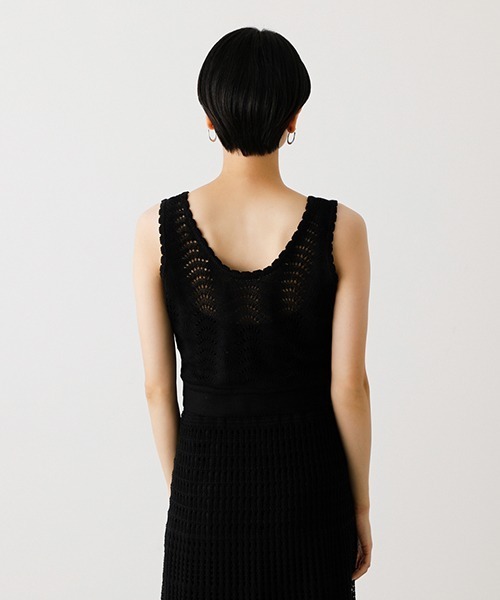 AZUL by moussy（アズールバイマウジー）の「CROCHET BUSTIER/クロシェットビジター（タンクトップ・レディース・ダークブラウン/ブラック・SMALL/MEDIUM）」の9枚目の写真