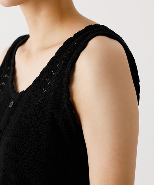 AZUL by moussy（アズールバイマウジー）の「CROCHET BUSTIER/クロシェットビジター（タンクトップ・レディース・ダークブラウン/ブラック・SMALL/MEDIUM）」の7枚目の写真