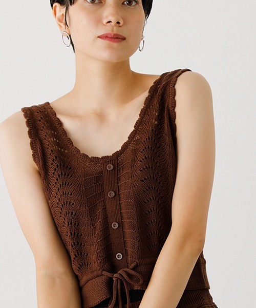 AZUL by moussy（アズールバイマウジー）の「CROCHET BUSTIER/クロシェットビジター（タンクトップ・レディース・ダークブラウン/ブラック・SMALL/MEDIUM）」の6枚目の写真