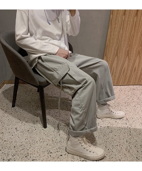 Ressaca(レサーカ)の「ワイドシルエット カーゴパンツ / 軍パン(カーゴパンツ・メンズ・ブラック/カーキ/グレイッシュベージュ・M/XL/L/S)」の3枚目の写真