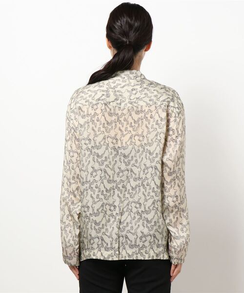 TOGA PULLA（トーガ　プルラ）の「【TOGA PULLA(トーガプルラ)】インナープリントシャツ　TP11-FJ216（シャツ/ブラウス・レディース・オフホワイト・36）」の3枚目の写真