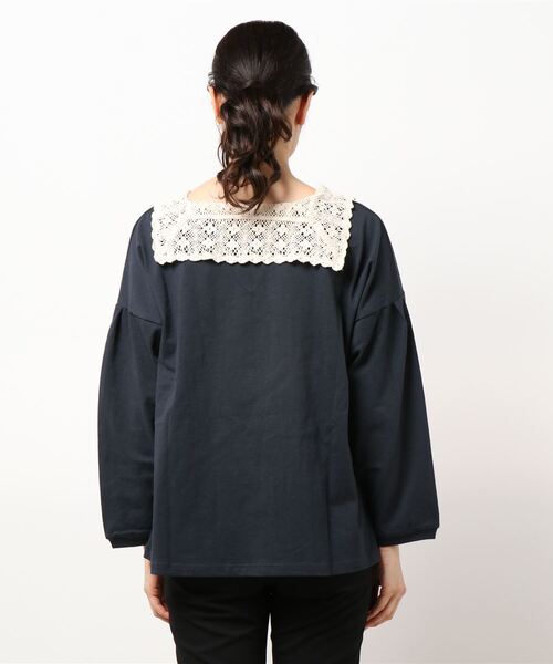 Samansa Mos2(サマンサ モスモス)の「セーラー風レース衿プルオーバー(Tシャツ/カットソー・レディース・ネイビー/オフホワイト/サックスブルー・フリ-)」の5枚目の写真