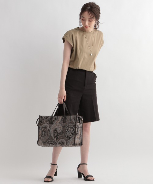 Andemiu（アンデミュウ）の「ノースリデザインカット949513（Tシャツ/カットソー・レディース・オフホワイト/ブラック/ブラウン・FREE）」の8枚目の写真