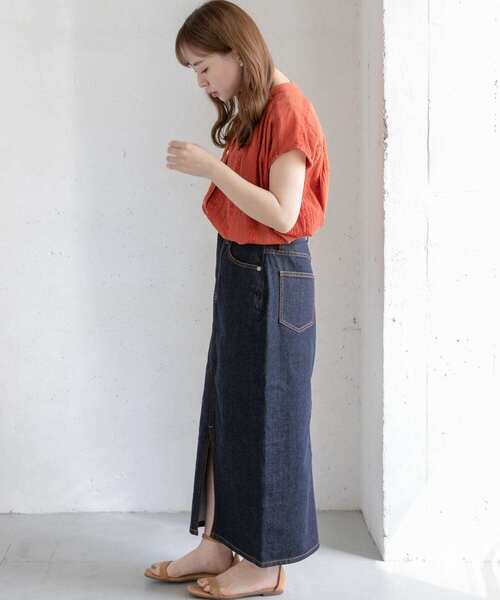 URBAN RESEARCH Sonny Label（アーバンリサーチサニーレーベル）の「楊柳ギャザーブラウス（シャツ/ブラウス・レディース・ブラック/オフホワイト/レッド/ブルー・FREE）」の7枚目の写真