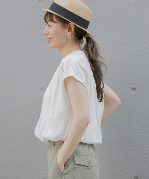 URBAN RESEARCH Sonny Label（アーバンリサーチサニーレーベル）の「楊柳ギャザーブラウス（シャツ/ブラウス・レディース・ブラック/オフホワイト/レッド/ブルー・FREE）」の9枚目の写真