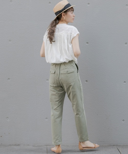 URBAN RESEARCH Sonny Label（アーバンリサーチサニーレーベル）の「楊柳ギャザーブラウス（シャツ/ブラウス・レディース・ブラック/オフホワイト/レッド/ブルー・FREE）」の11枚目の写真