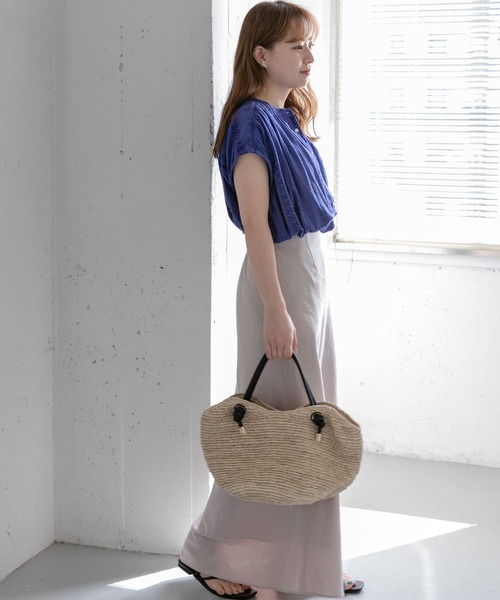 URBAN RESEARCH Sonny Label（アーバンリサーチサニーレーベル）の「楊柳ギャザーブラウス（シャツ/ブラウス・レディース・ブラック/オフホワイト/レッド/ブルー・FREE）」の21枚目の写真