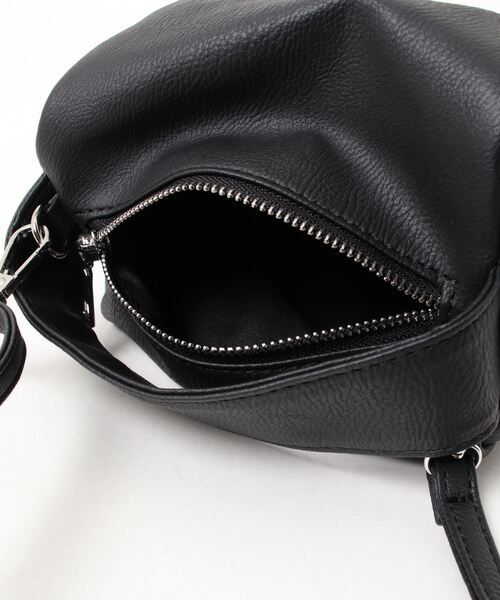 ammy.（エイミードット）の「【 ammy. / エイミードット 】ワンハンドル ミニ スクエア ポーチ バッグ / ショルダーバッグ（ショルダーバッグ・レディース・オレンジ/ブラック/ホワイト/グリーン/シャンパン/ピンク/イエロー・FREE）」の11枚目の写真