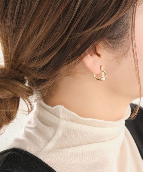 Phoebe（フィービィー）の「【金属アレルギー対応】フロートパールセラミックピアス（ピアス（両耳用）・レディース・ゴールド・FREE）」の7枚目の写真