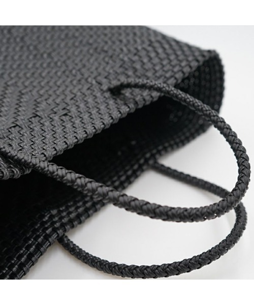 Letra(レトラ)の「メルカドバッグ イスピーガ ブラック エクストラスモール(かごバッグ・レディース・ブラック・X-SMALL)」の7枚目の写真