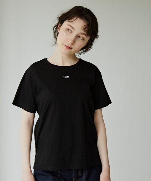 idem（イデム）の「idem basic T-shirt/idemベーシック刺繍ロゴTシャツ【新色あり】（Tシャツ/カットソー・レディース・ブラック/オフホワイト/カーキ/ブルー・FREE）」の15枚目の写真