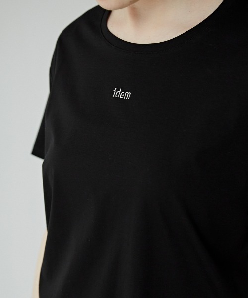 idem（イデム）の「idem basic T-shirt/idemベーシック刺繍ロゴTシャツ【新色あり】（Tシャツ/カットソー・レディース・ブラック/オフホワイト/カーキ/ブルー・FREE）」の20枚目の写真