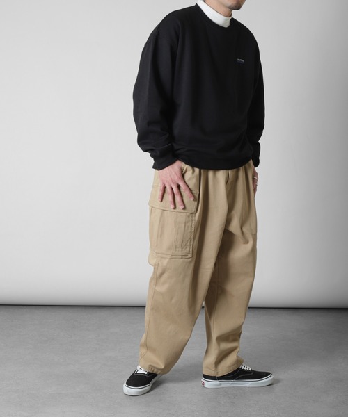 ZIP FIVE(ジップファイブ)の「【ZIP FIVE】 6ポケット デニム ・ チノ ストレッチ ワイド カーゴパンツ / ワイド ミリタリーパンツ(カーゴパンツ・メンズ・ホワイト/ブラック/ベージュ/ネイビー/オリーブ/サックスブルー/ブラック系/ブルー・MEDIUM/LARGE/X-LARGE)」の16枚目の写真