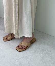 LE MORE | クロスフラットサンダル(サンダル)