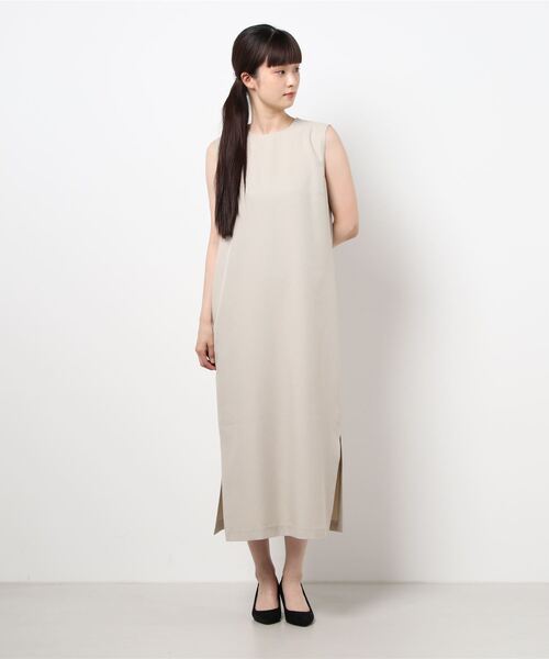 TITE IN THE STORE（ティテ　インザ　ストア）の「ナチュラルタッチ機能素材ノースリーブワンピース（ワンピース・レディース・チャコールグレー/ベージュ/ブラウン/グリーン/ブルー・38）」の11枚目の写真