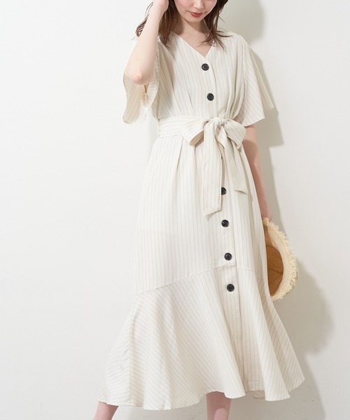 natural couture(ナチュラルクチュール)の「釦あきマーメイド2WAYワンピース(ワンピース・レディース・カーキ/ストライプ/ブラック/ベージュ・FREE)」の4枚目の写真