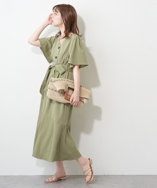 natural couture(ナチュラルクチュール)の「釦あきマーメイド2WAYワンピース(ワンピース・レディース・カーキ/ストライプ/ブラック/ベージュ・FREE)」の13枚目の写真
