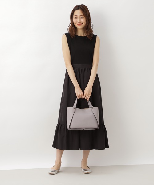 NATURAL BEAUTY BASIC（ナチュラルビューティーベーシック）の「トラペーズデイリートート（トートバッグ・レディース・ベージュ/オフホワイト/ラベンダー・ﾌﾘ-）」の14枚目の写真