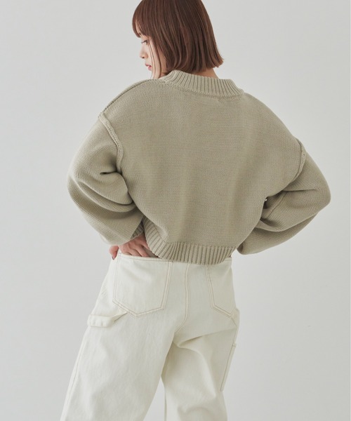 flaner（フラネ）の「ルーズスリーブショートニット（ニット/セーター・レディース・モカ/ナチュラル/グレイッシュベージュ・FREE）」の12枚目の写真