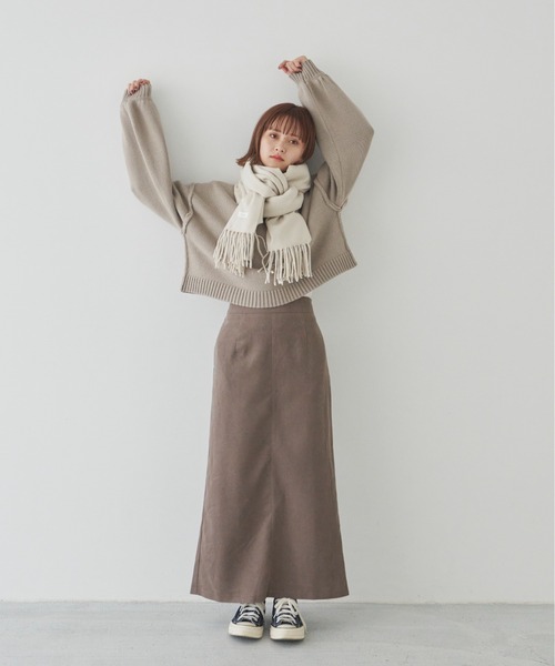 flaner（フラネ）の「ルーズスリーブショートニット（ニット/セーター・レディース・モカ/ナチュラル/グレイッシュベージュ・FREE）」の4枚目の写真