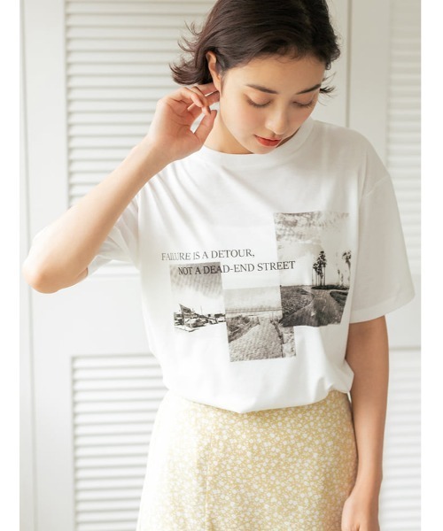 fifth（フィフス）の「ルーズモノクロフォトTシャツ（Tシャツ/カットソー・レディース・ホワイト/ベージュ・MEDIUM）」の2枚目の写真