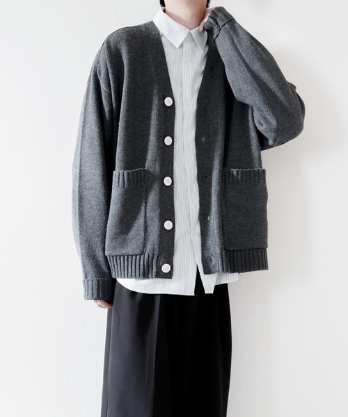 melt.（メルト）の「melt. - ダブルビッグポケットオーバーリラックスカーディガン（カーディガン/ボレロ・メンズ・ブルー/グレイッシュベージュ/チャコールグレー・SMALL/MEDIUM/LARGE）」の5枚目の写真