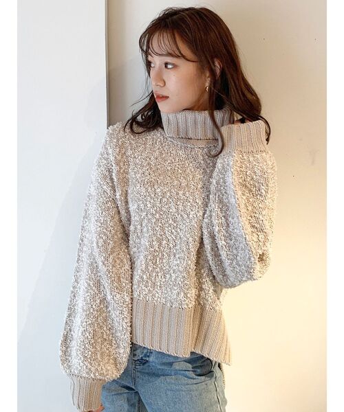 dazzlin（ダズリン）の「ダブルカラータートルニット（ニット/セーター・レディース・ベージュ/ピンク・FREE）」の2枚目の写真