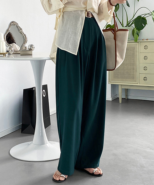 c.u.l（シーユーエル）の「【c.u.l:w】タック入りワイドパンツ culw93（スラックス・レディース・グリーン/ブラウン・L/M）」の2枚目の写真