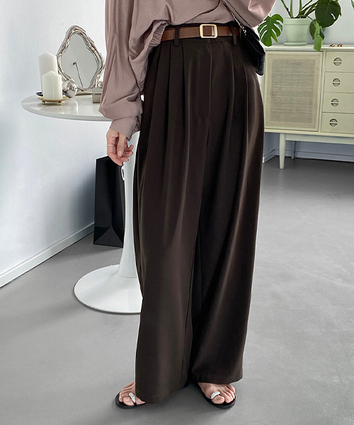 c.u.l（シーユーエル）の「【c.u.l:w】タック入りワイドパンツ culw93（スラックス・レディース・グリーン/ブラウン・L/M）」の5枚目の写真