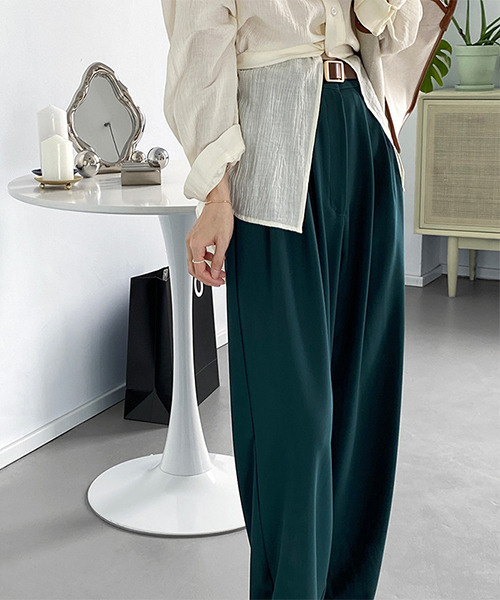 c.u.l（シーユーエル）の「【c.u.l:w】タック入りワイドパンツ culw93（スラックス・レディース・グリーン/ブラウン・L/M）」の12枚目の写真