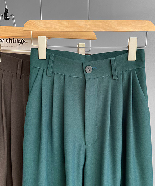 c.u.l（シーユーエル）の「【c.u.l:w】タック入りワイドパンツ culw93（スラックス・レディース・グリーン/ブラウン・L/M）」の22枚目の写真