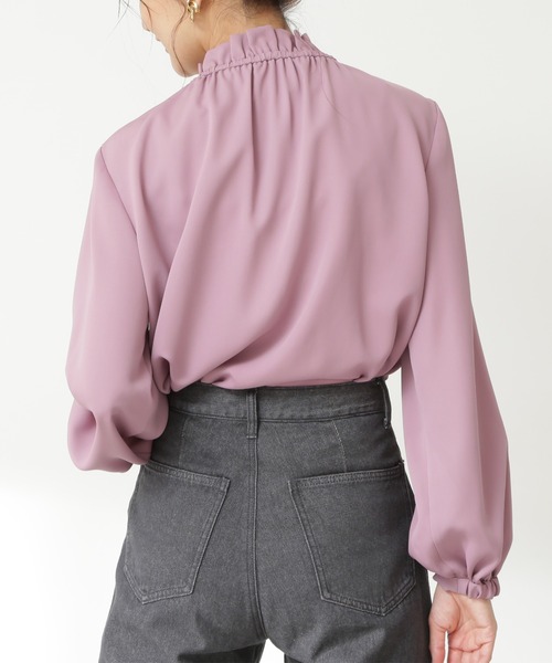 N.（N. Natural Beauty Basic）（エヌエヌナチュラルビューティーベーシック）の「◆ギャザーフリルネックブラウス（Tシャツ/カットソー・レディース・グレー/ピンク/ブラック/クリーム・MEDIUM）」の15枚目の写真