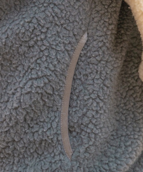 PairPair(ペアペア)の「配色ボアブルゾン(ユニセックス)(ブルゾン・メンズ・アイボリー/モカ/グレイッシュブルー・MEDIUM/LARGE)」の14枚目の写真