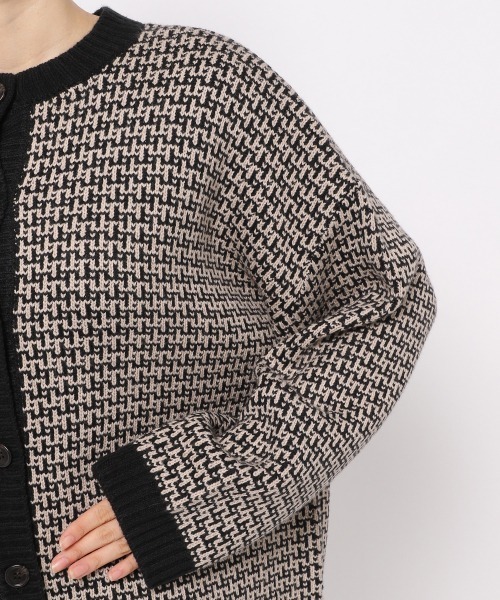 LOWRYS FARM（ローリーズファーム）の「２ＷＡＹガラボタンプルオーバーカーディガン　256008（ニット/セーター・レディース・オレンジ/アイボリー/ブラック系その他/ブラック/グレー・FREE）」の19枚目の写真