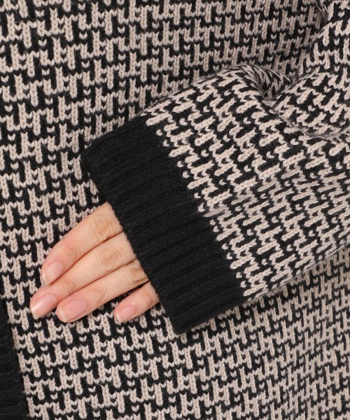 LOWRYS FARM（ローリーズファーム）の「２ＷＡＹガラボタンプルオーバーカーディガン　256008（ニット/セーター・レディース・オレンジ/アイボリー/ブラック系その他/ブラック/グレー・FREE）」の20枚目の写真