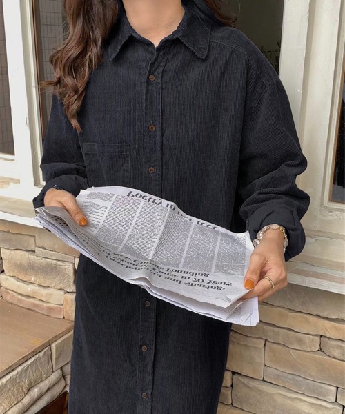 me+em select（ミームセレクト）の「【数量限定販売】【 5色展開 】コーデュロイロングシャツワンピース（シャツワンピース・レディース・ベージュ/ネイビー/カーキ/オレンジ/グリーン・FREE）」の14枚目の写真