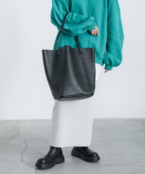 select MOCA（セレクトモカ）の「フェイクレザートートバッグ（トートバッグ・レディース・ブラック/ブラウン/アイボリー/キャメル・FREE）」の8枚目の写真