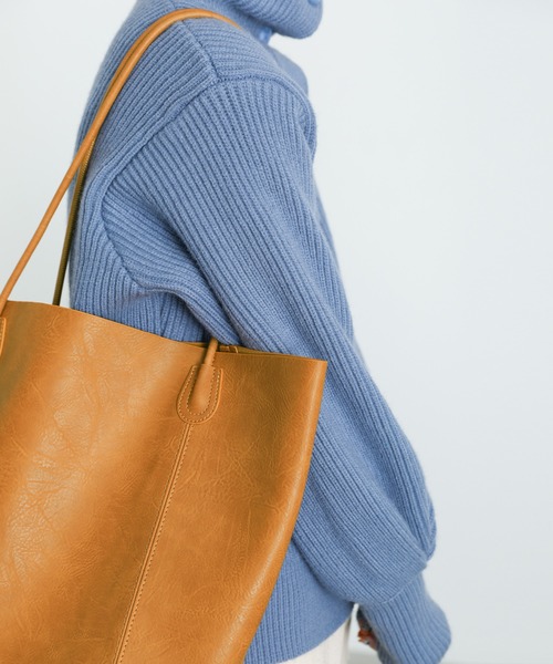 select MOCA（セレクトモカ）の「フェイクレザートートバッグ（トートバッグ・レディース・ブラック/ブラウン/アイボリー/キャメル・FREE）」の13枚目の写真