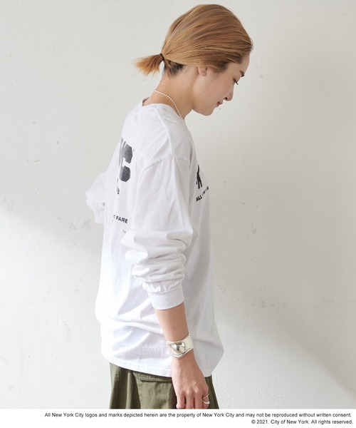SHENERY(シーナリー)の「NewYorkCity ロングスリーブTEE01(Tシャツ/カットソー・レディース・ホワイト・FREE)」の6枚目の写真