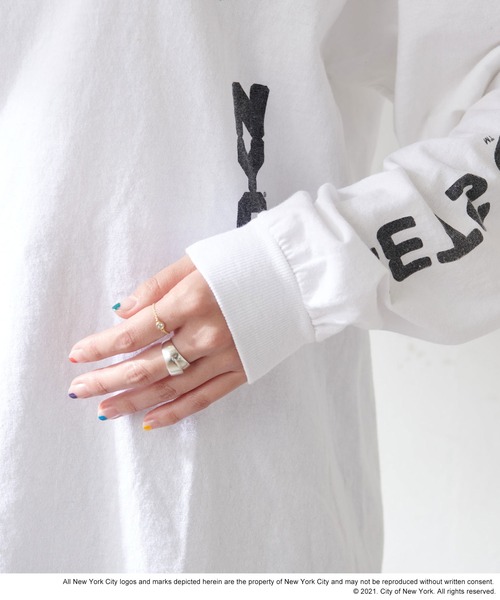 SHENERY(シーナリー)の「NewYorkCity ロングスリーブTEE01(Tシャツ/カットソー・レディース・ホワイト・FREE)」の20枚目の写真