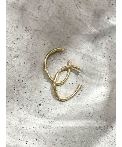 Ungrid アングリッド の メタルデザインフープピアス ピアス 両耳用 Wear