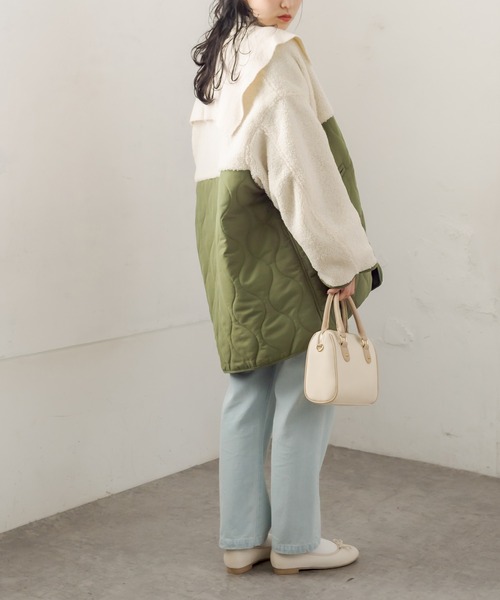 OLIVE des OLIVE（オリーブデオリーブ）の「キルト×ボア切替ショートコート（ノーカラーコート・レディース・カーキ/アイボリー・FREE）」の11枚目の写真