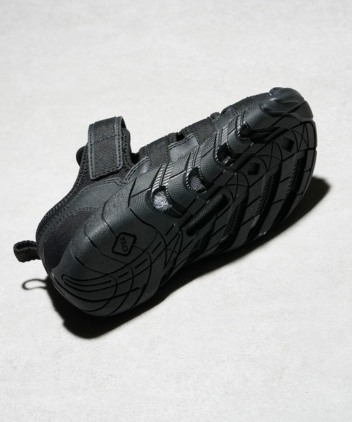 HI-TEC（ハイテック）の「【KIDS】【HI-TEC×TYPY】ウィークエンドシューズ（スニーカー・キッズ・ブラック/ベージュ・22/20/18/17/19/21）」の9枚目の写真