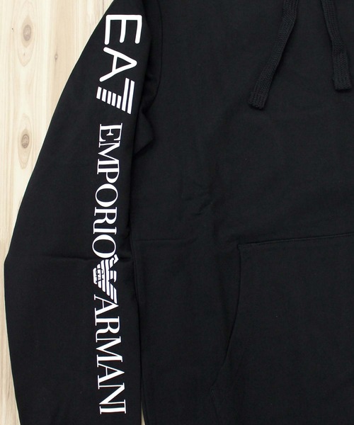 EMPORIO ARMANI(エンポリオアルマーニ)の「EA7 スリーブロゴスウェットパーカー 8NPM18 PJ05Z(パーカー・メンズ・ブラック/ネイビー・M/L/XL)」の7枚目の写真
